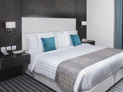 S Hotel Bahrain Sanabis Eksteriør bilde